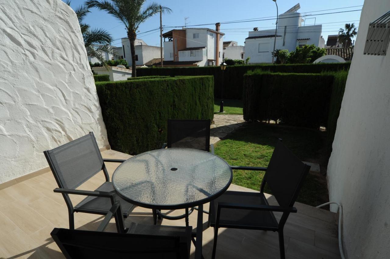 Bungalow ORANGE PARK 2 habitaciones Jardin Benicàssim Exterior foto